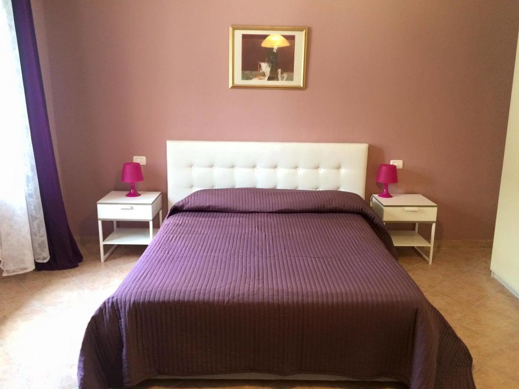 La Piazza B&B Vercurago Стая снимка